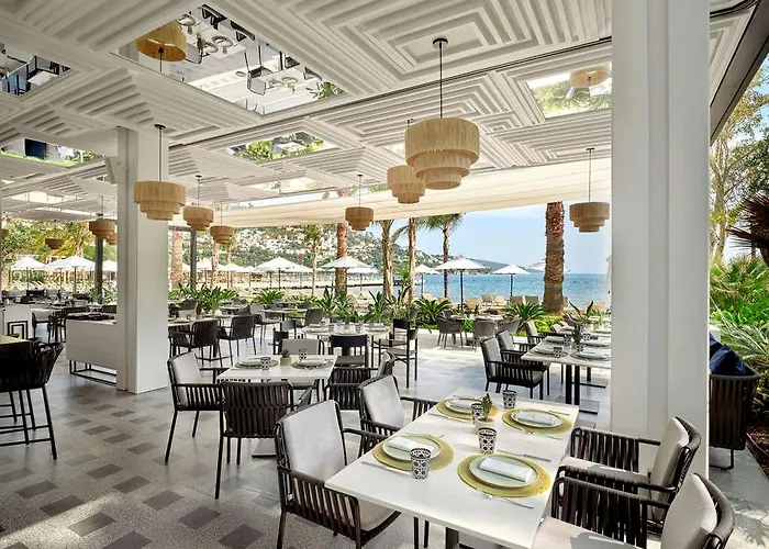 Cajab By Maxx Royal Otel